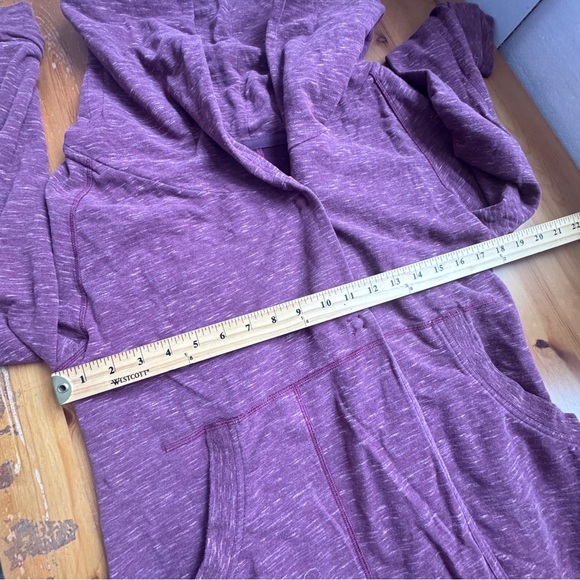 Lululemon maroon hoodie button closure size 4 - Picture 7 of 16